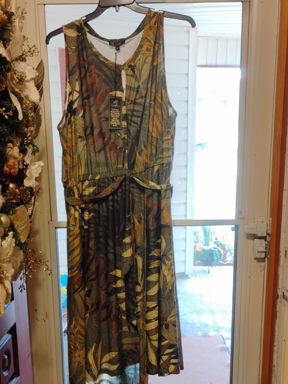 DG2 by Diane Gilman Olive Green Tropical Print Midi Dress